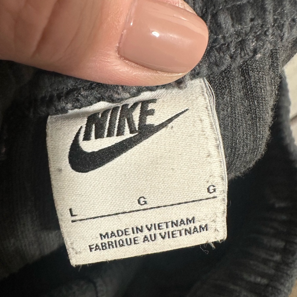 Women’s Nike lounge pants - Picture 3 of 3